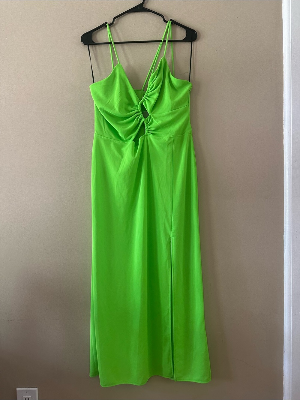NWT H&M Neon Lime Asymmetrical Twist Cutout Maxi Dress Sz M